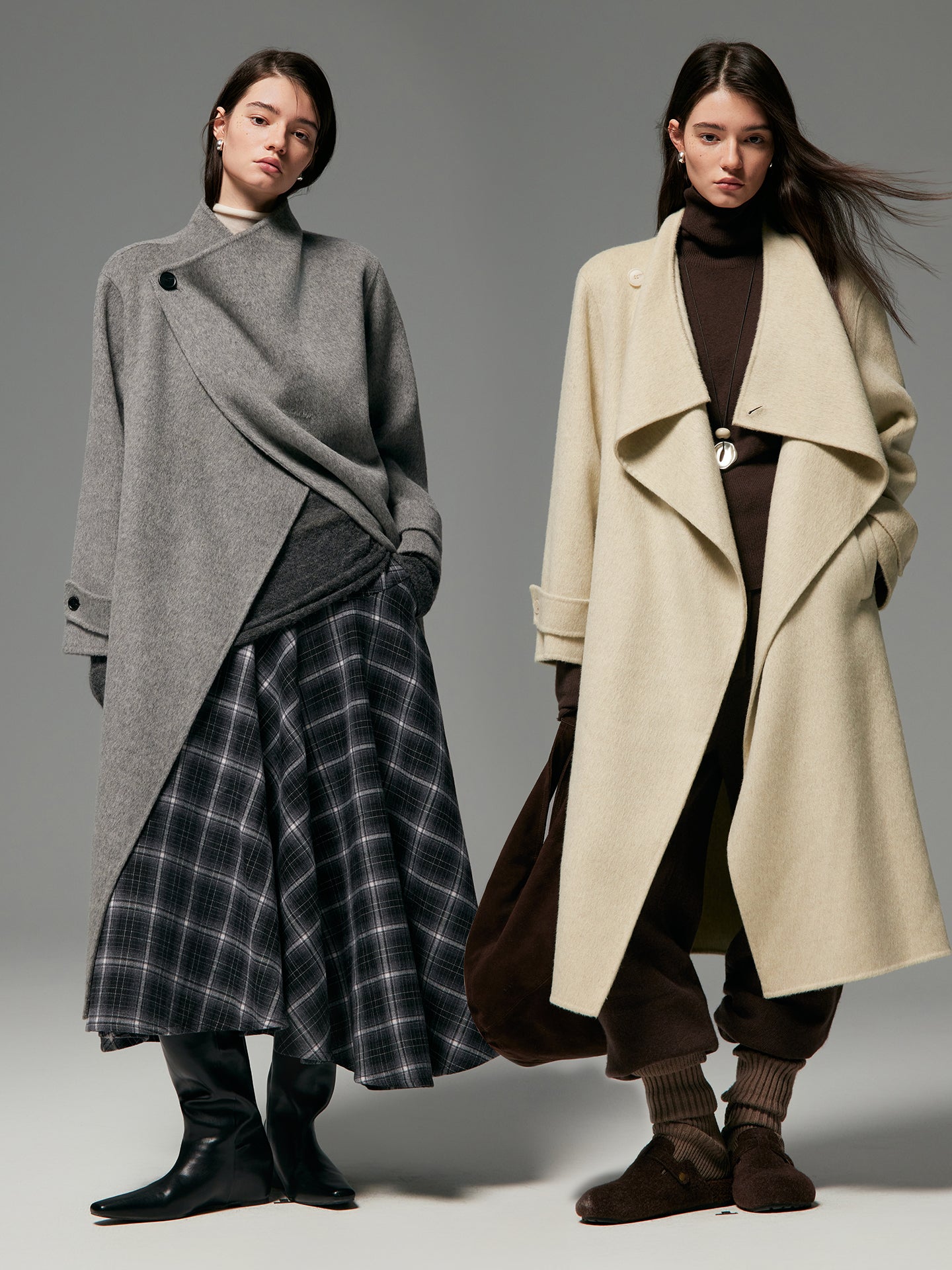INTELLECTUAL SCARF COLLAR WOOL COAT