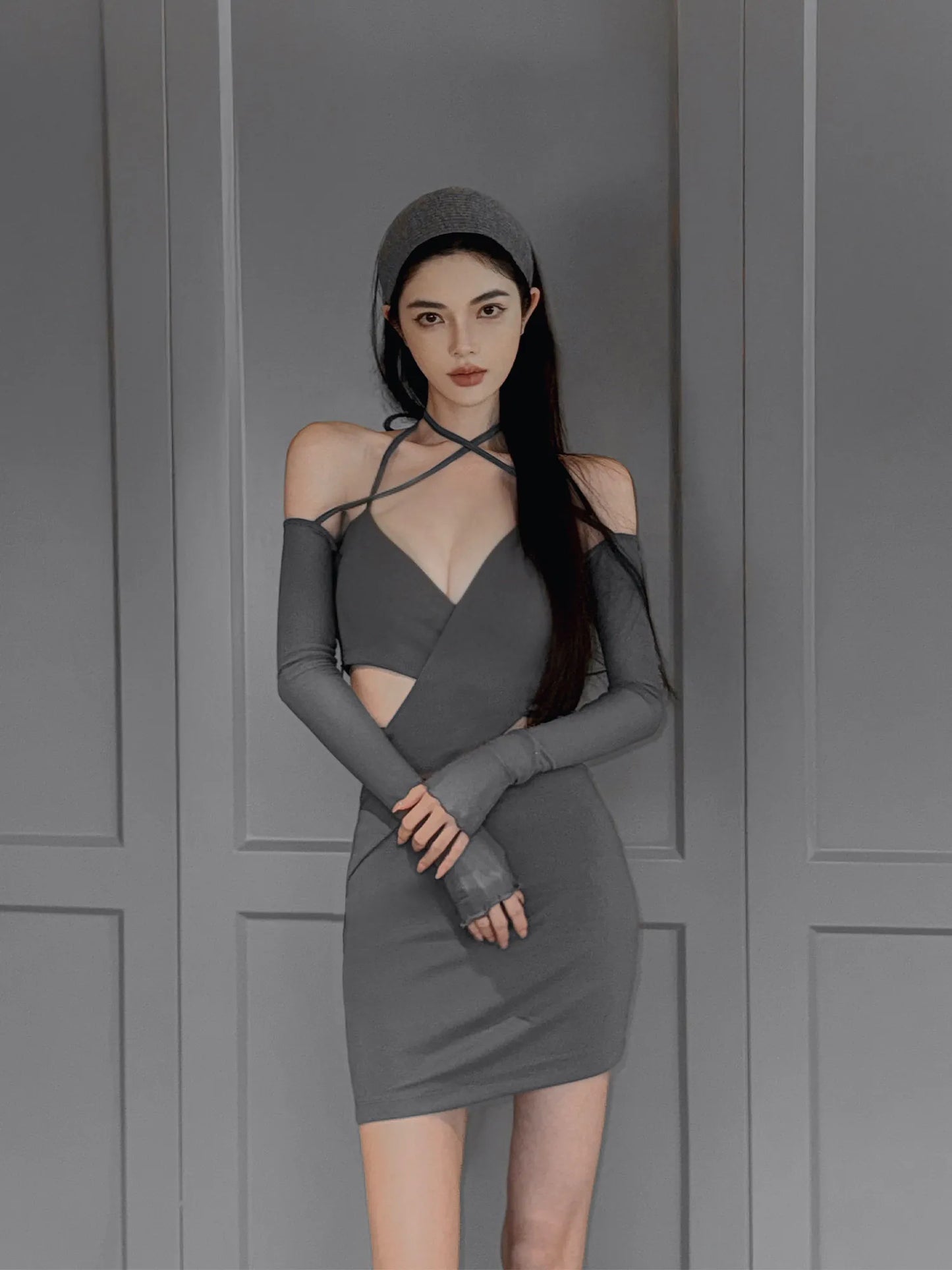 V-18 / GAIL MINIDRESS
