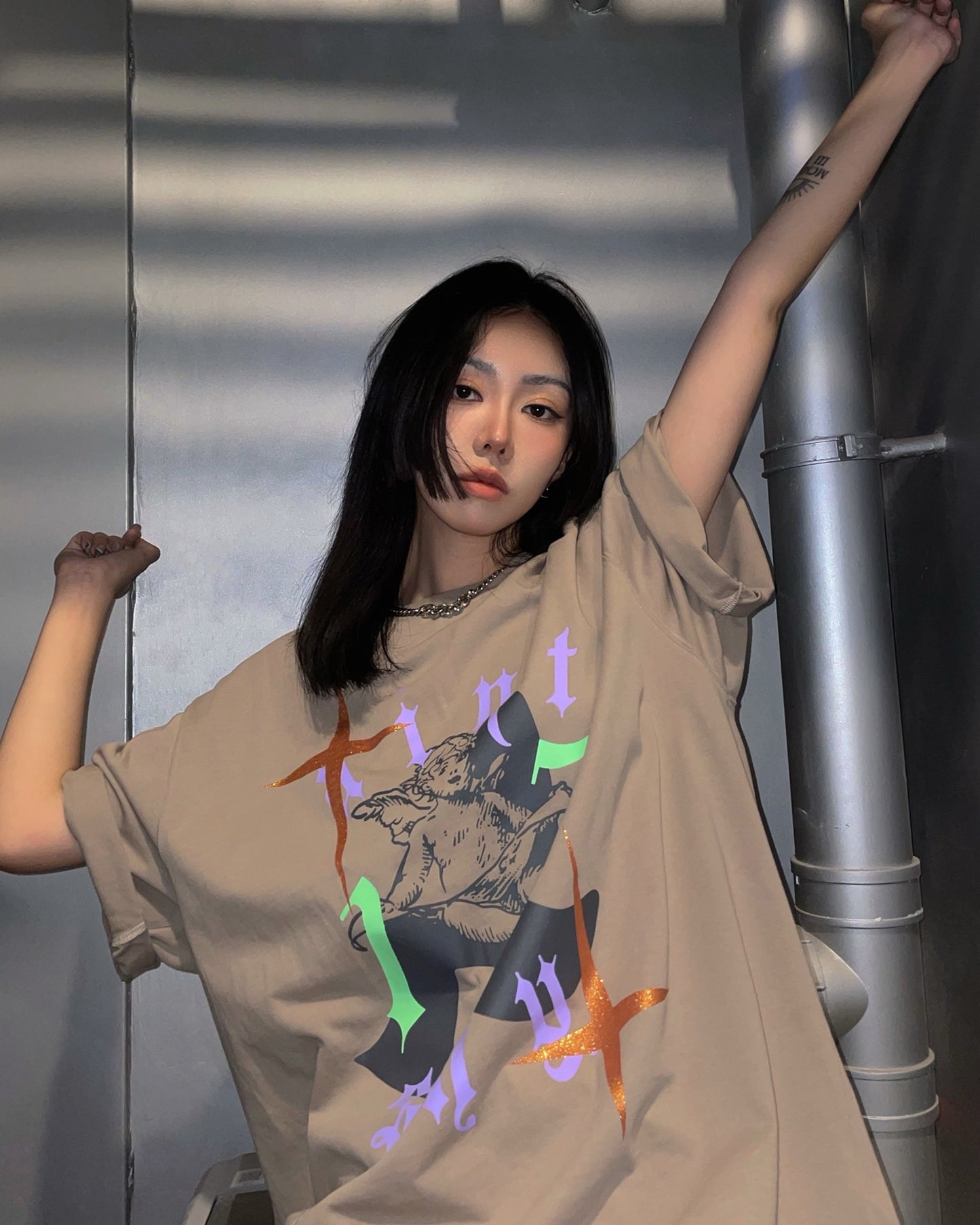 GLITTER CELEBRATION TEE( 3 COLORS )