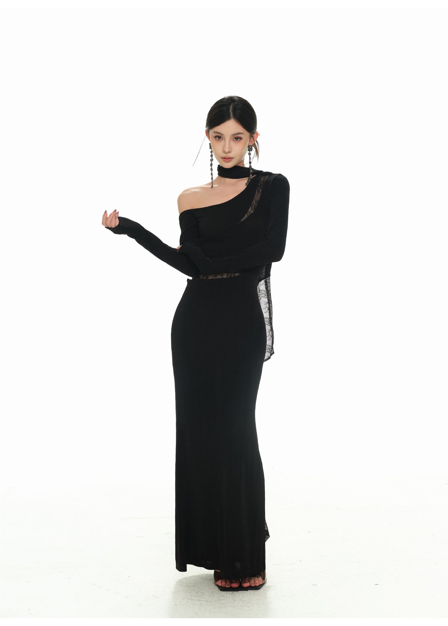 LACE PATCHWORK KNITTED SLIM ONE-PIECE