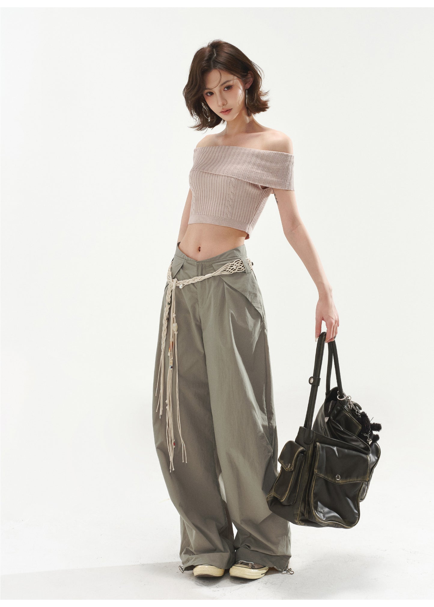 RETRO OFF-SHOULDER CABLE CROP TOP & LOW WAIST CARGO LOOSE PANTS