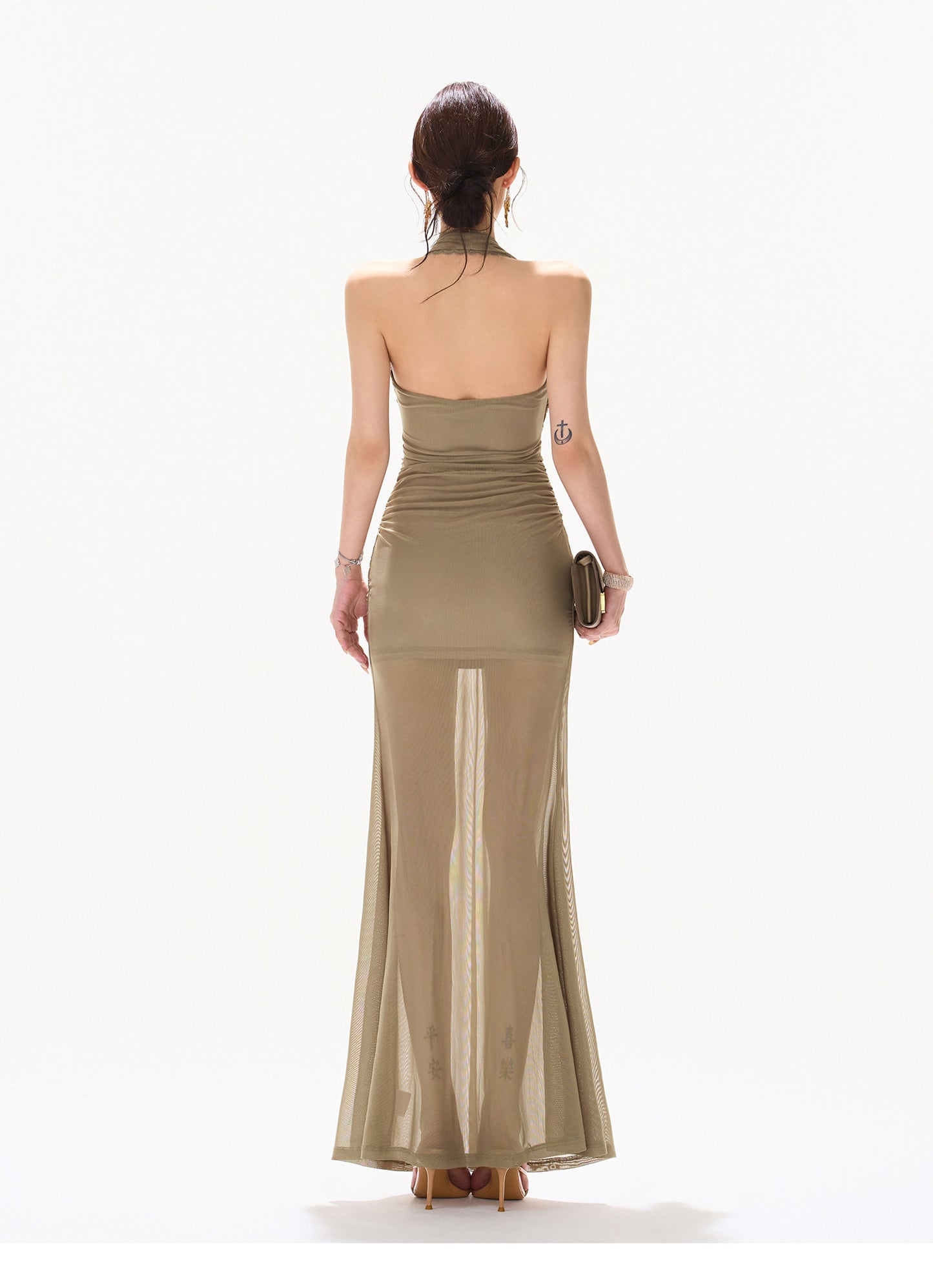 LACE HALTER BACKLESS MAXI