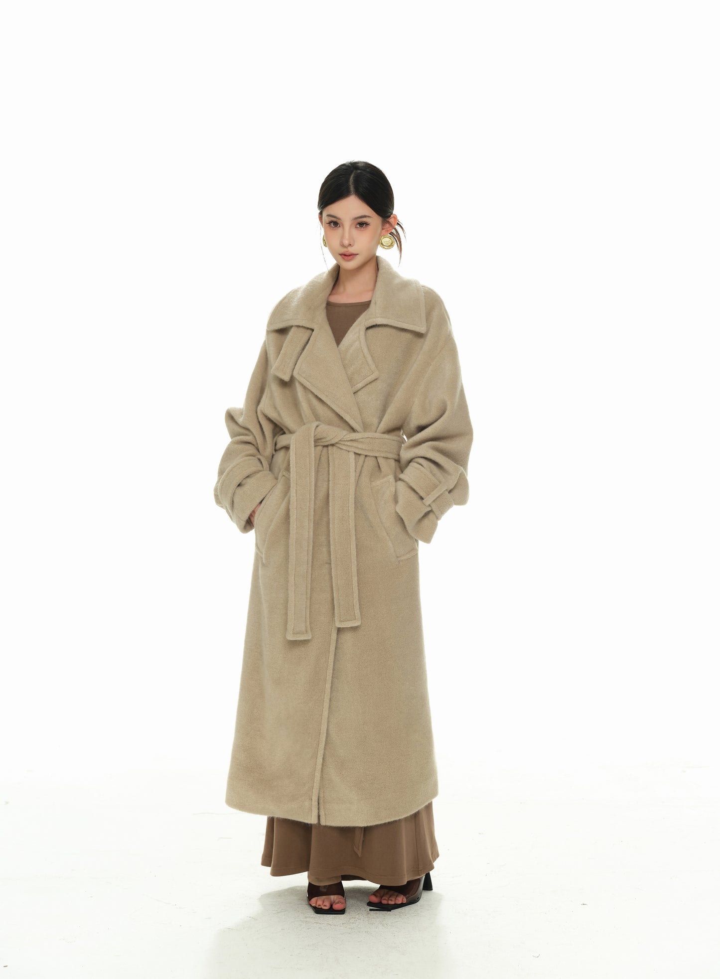 MILK TEA LAPEL WOOLEN COAT