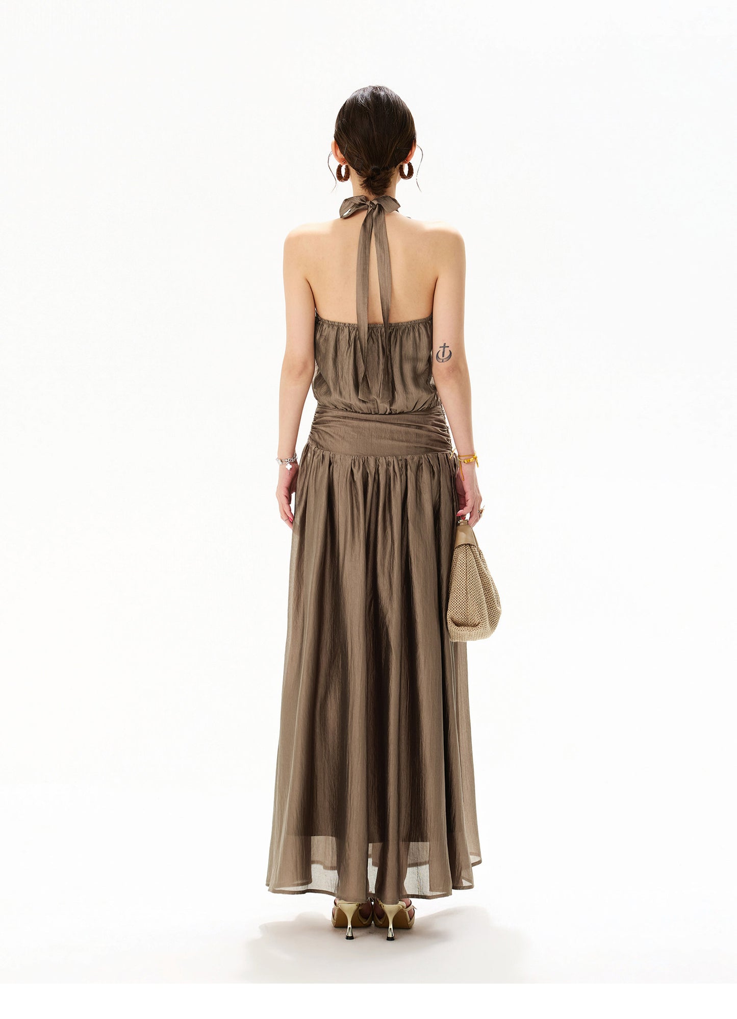 【日本在庫 】FLORAL HALTER CHIFFON MUSE DRESS