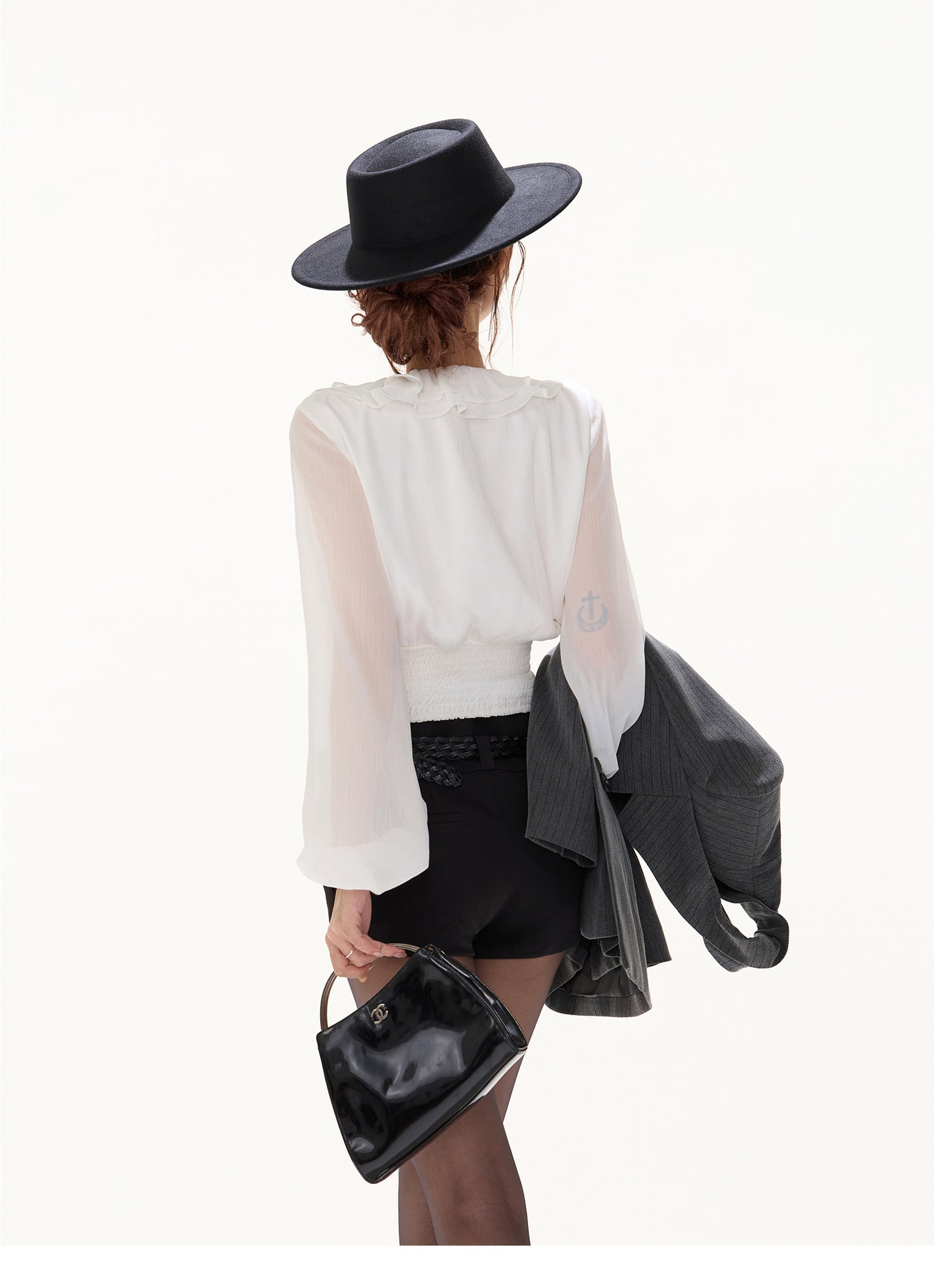 ELEGANT STRETCHED OUT COLLAR BLOUSE