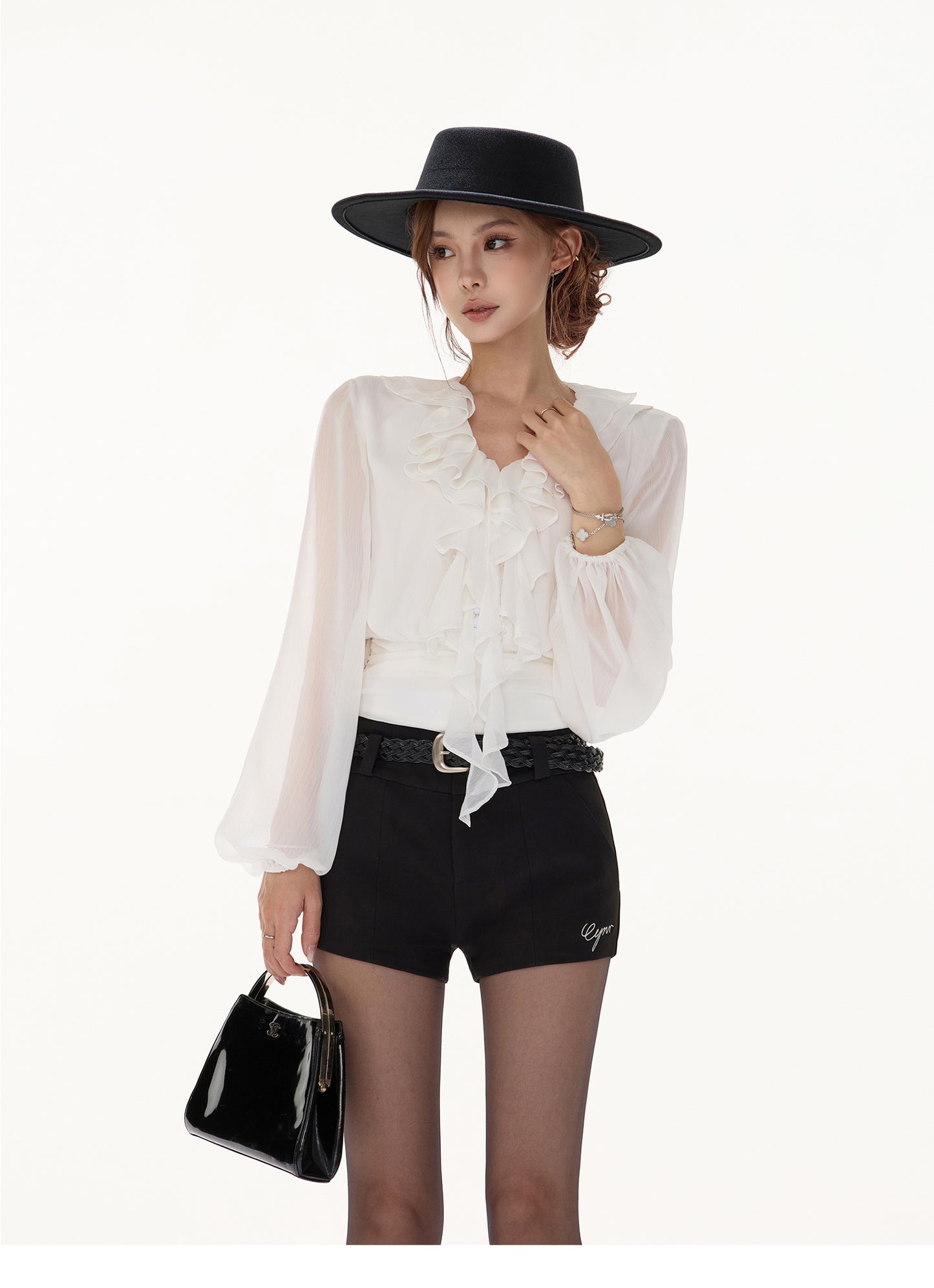HIGH-WAISTED EMBROIDERED BODYCON SUIT SHORTS