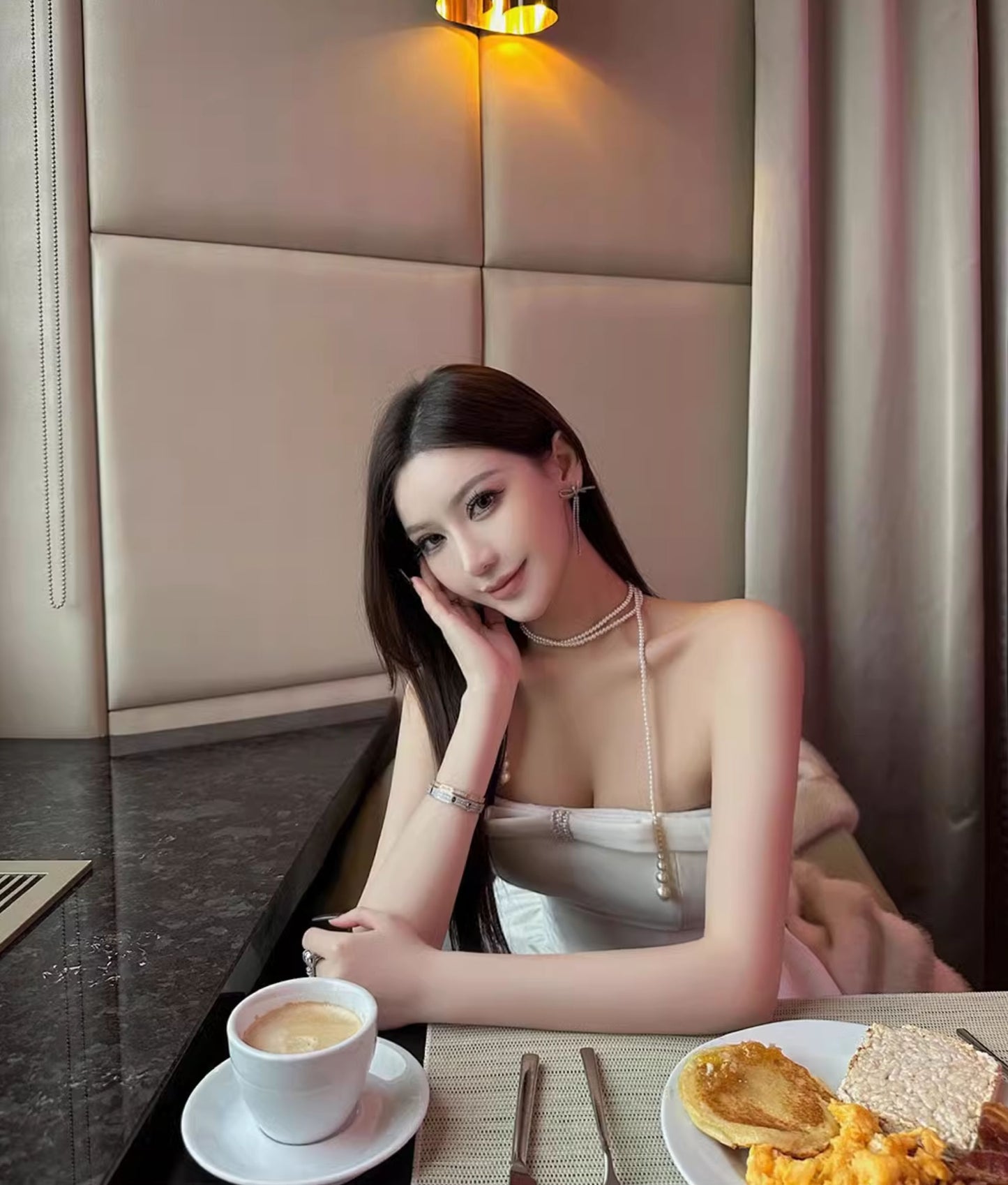 ONE SHOULDER RIBBON STRAPLESS DRESS