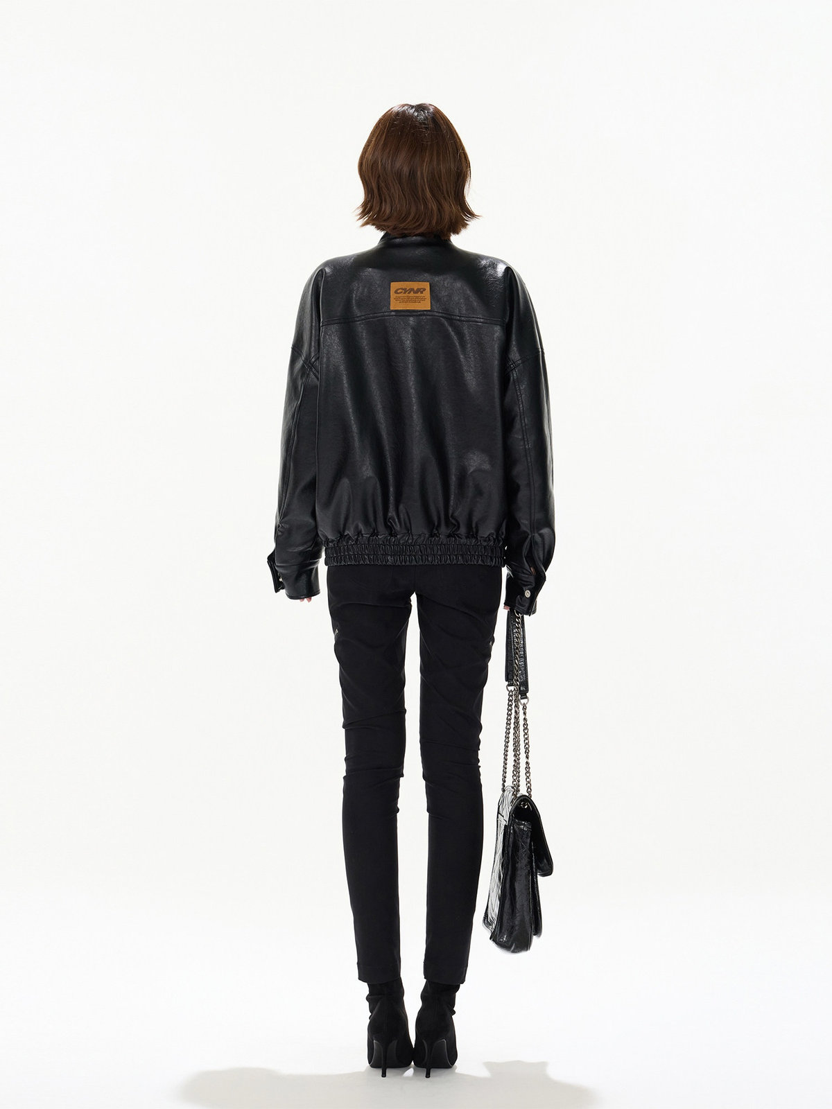 BLACK DOUBLE BREASTED PU PADDED JACKET ブラック 着用イメージ 9