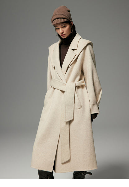 DETACHABLE HOOD DESIGN TWO-PIECE COAT