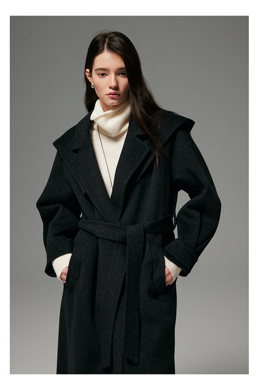 DETACHABLE HOOD DESIGN TWO-PIECE COAT