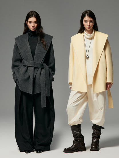 MERINO WOOL PRECISION SHORT COAT