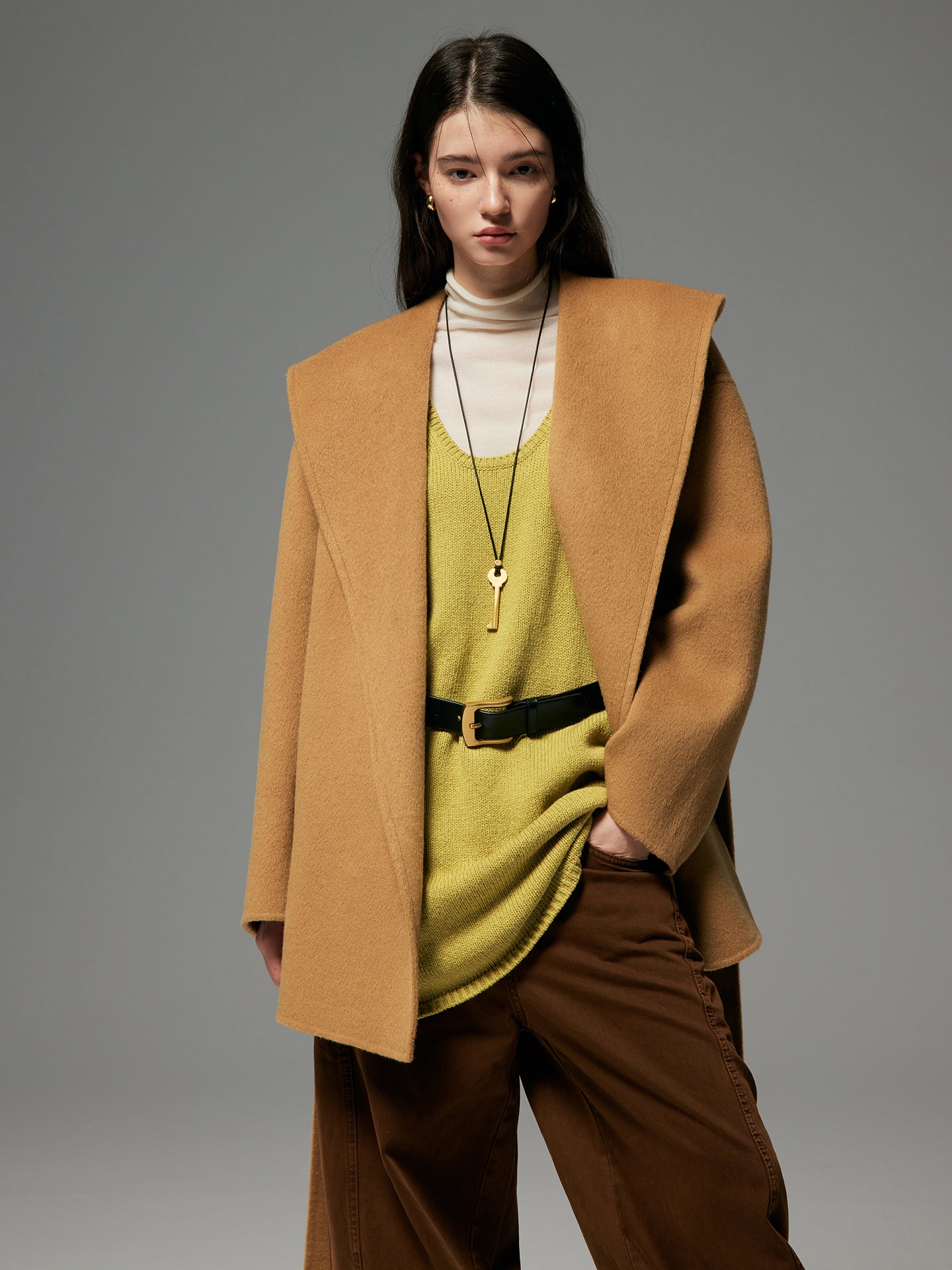 MERINO WOOL PRECISION SHORT COAT