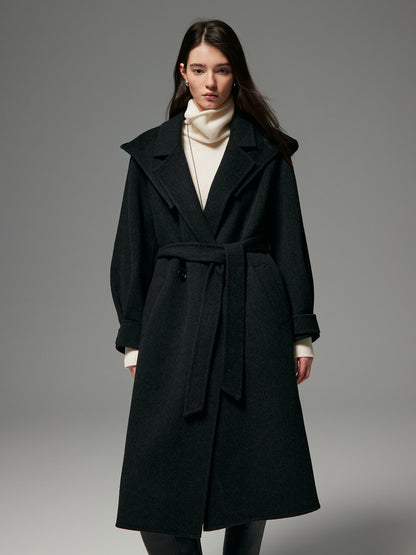 DETACHABLE HOOD DESIGN TWO-PIECE COAT