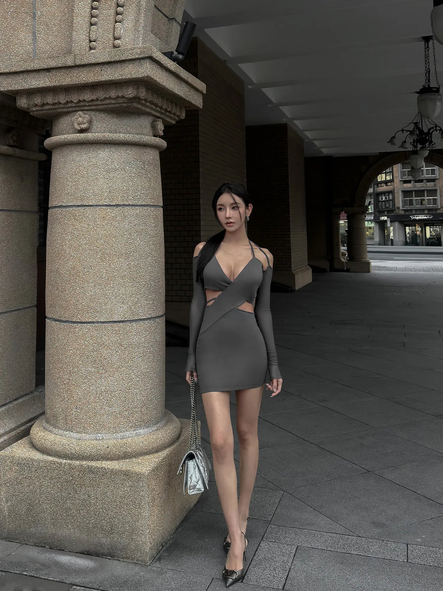 V-18 / GAIL MINIDRESS