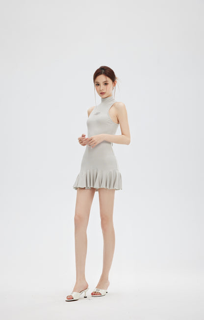 TURTLENECK SLEEVELESS DRESS