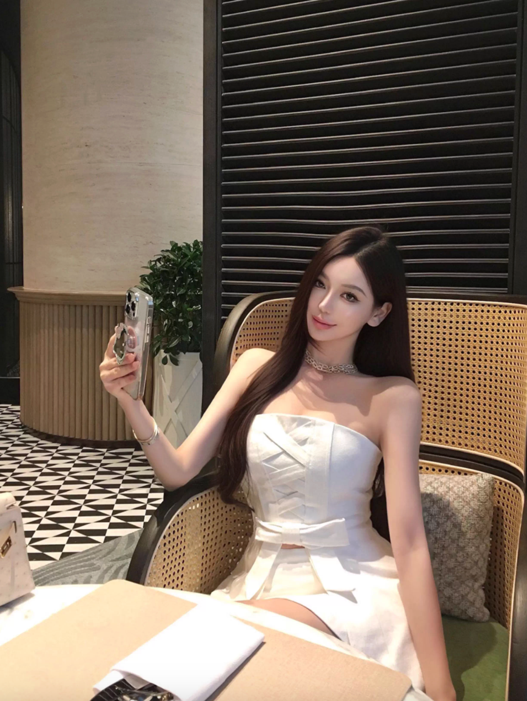 WHITE OFF-SHOULDER RIBBON SET