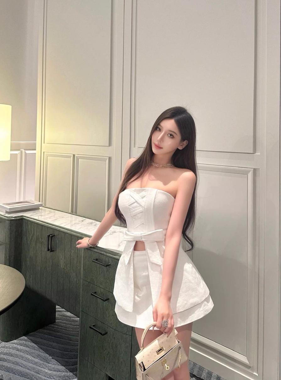 WHITE OFF-SHOULDER RIBBON SET