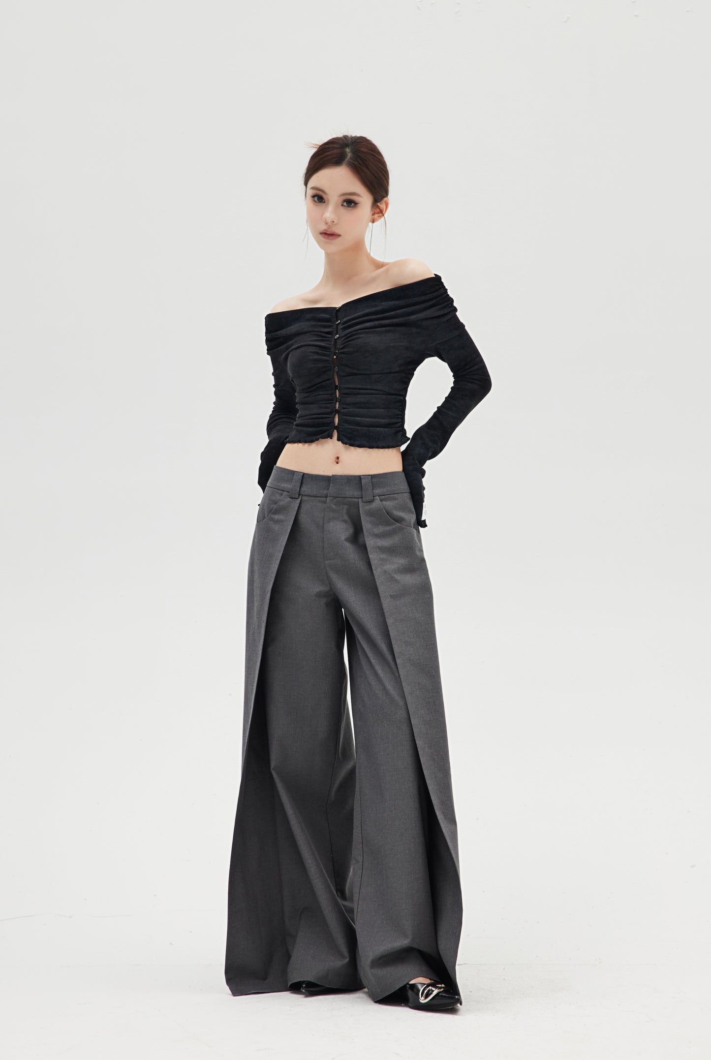 STRUCTURED TROUSERS