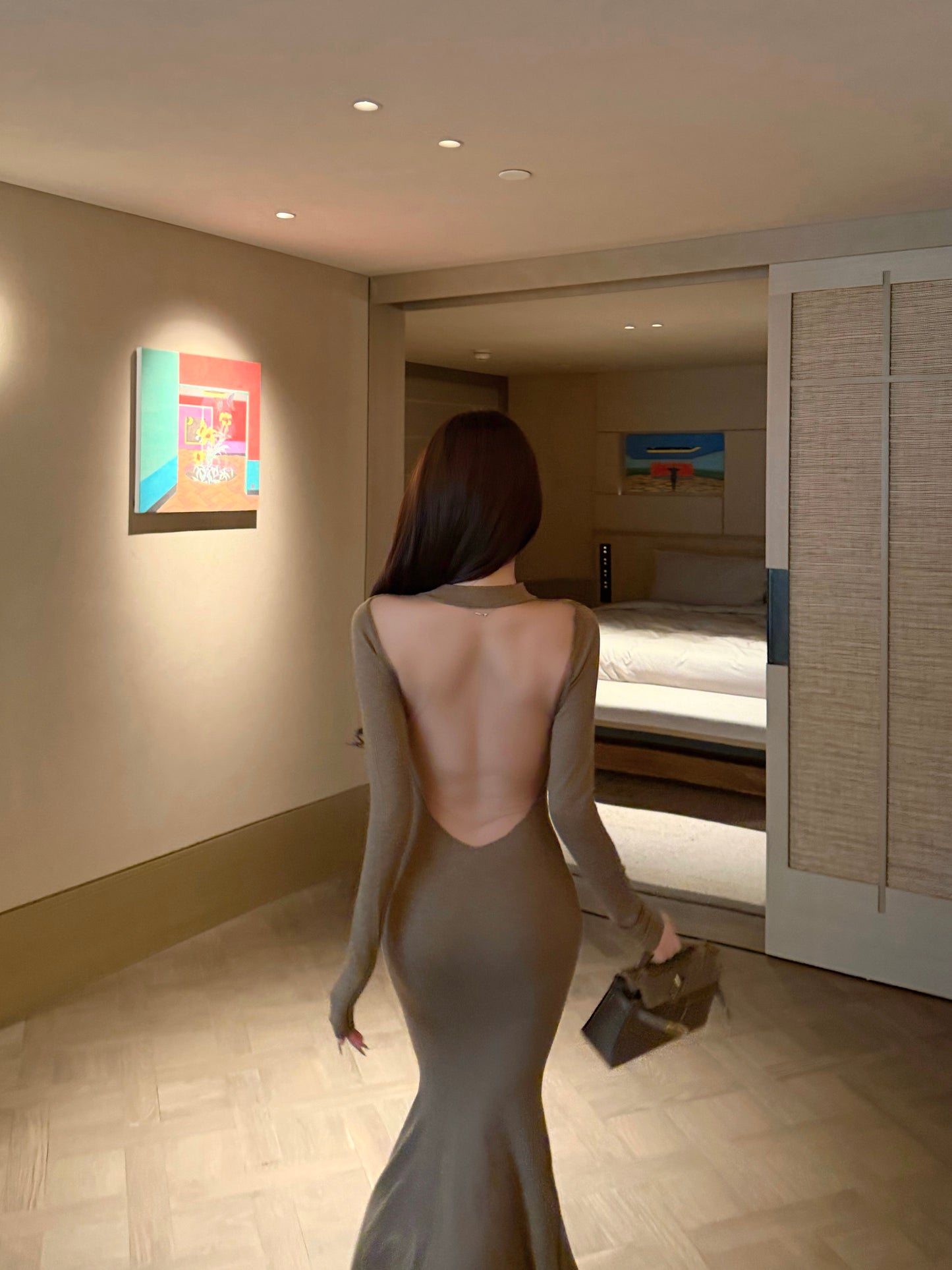 HALTER BACKLESS MERMAID KNIT DRESS