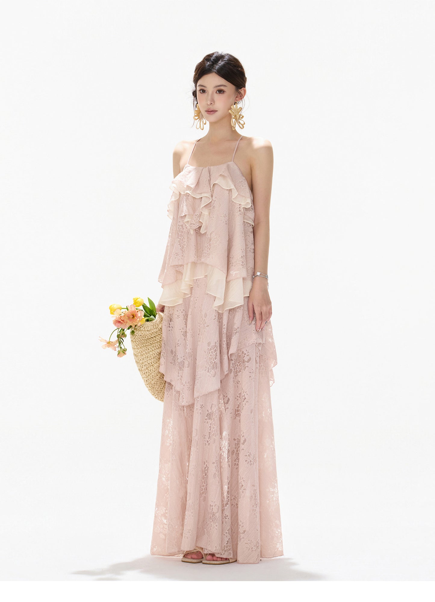 【日本在庫 】FRENCH LACE TIERED RUFFLE MAXI DRESS