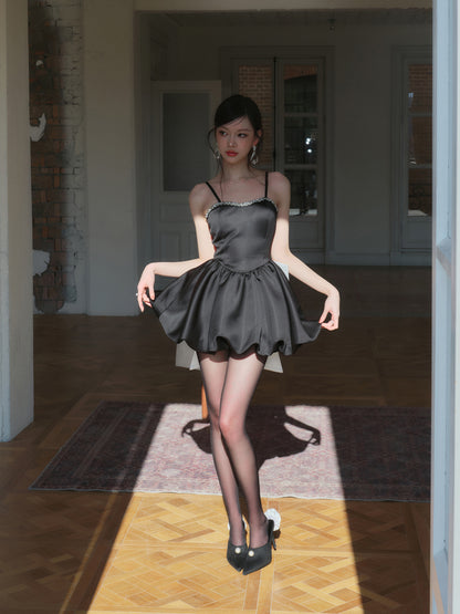 DETACHABLE BOW BLACK SUSPENDER DRESS