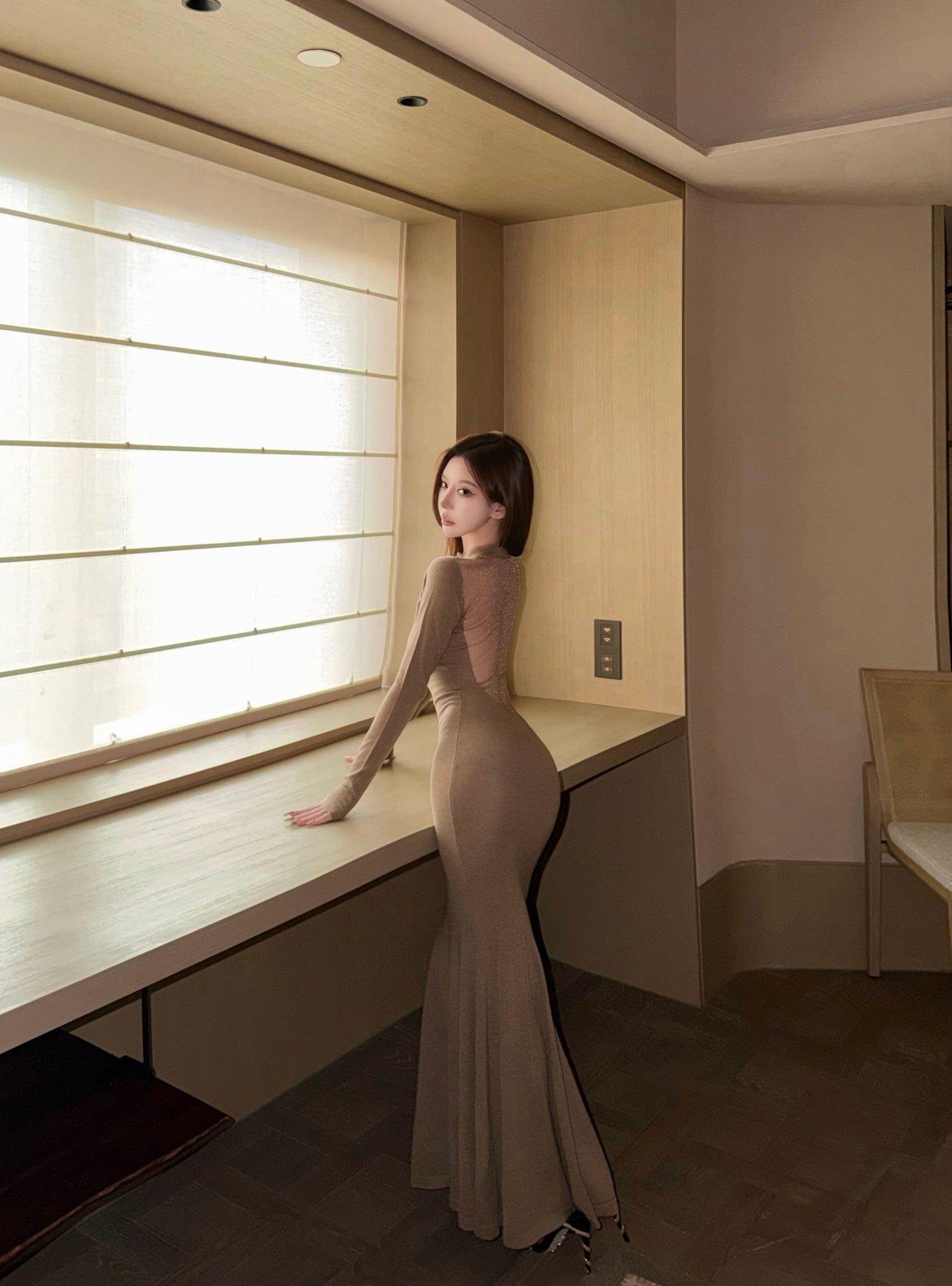 HALTER BACKLESS MERMAID KNIT DRESS