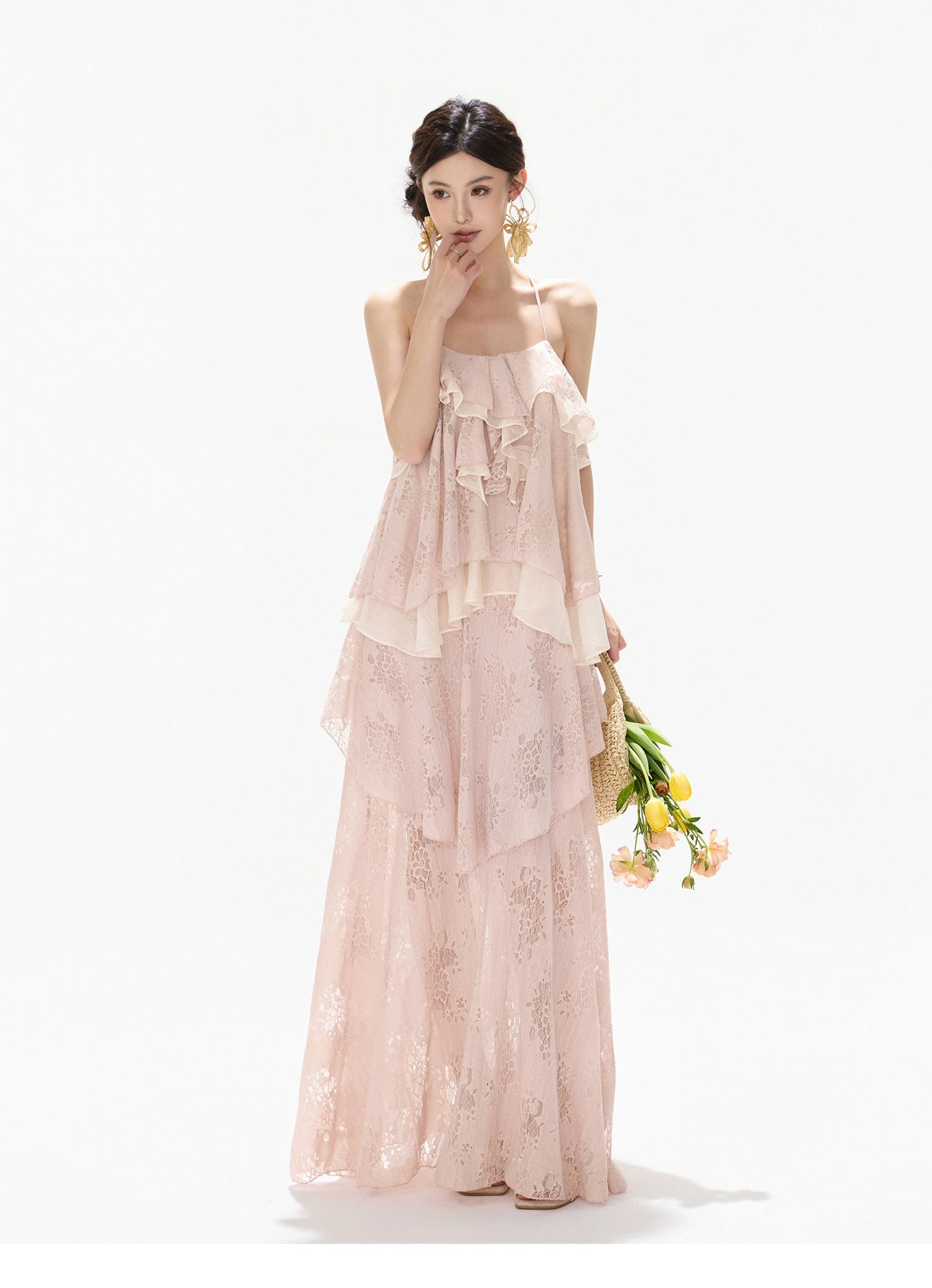 【日本在庫 】FRENCH LACE TIERED RUFFLE MAXI DRESS