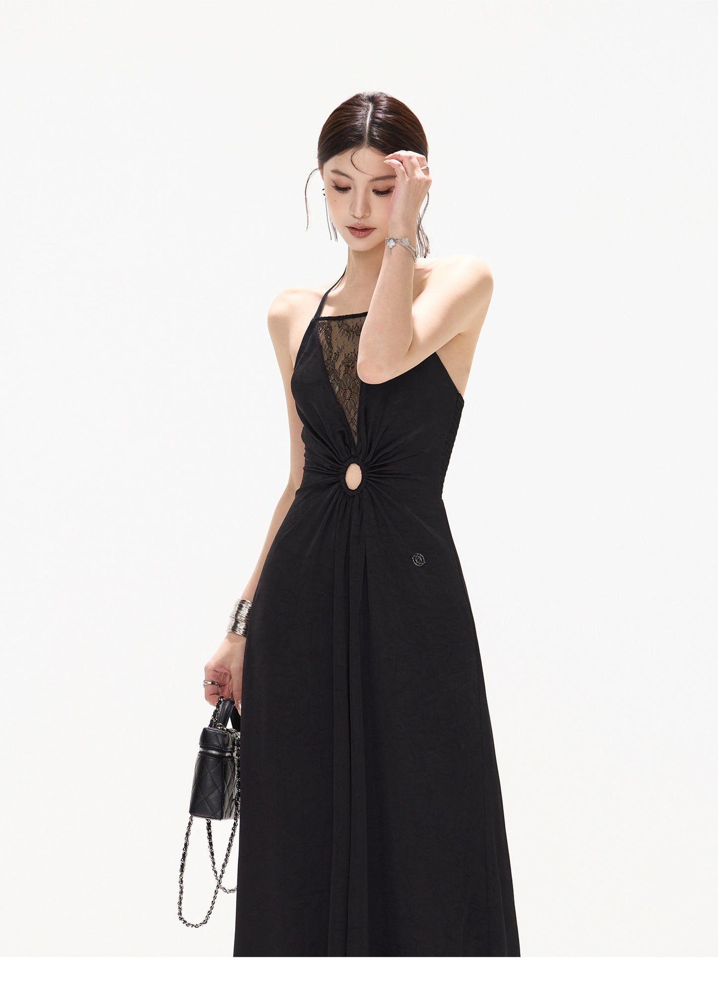 【日本在庫 】HALTER LACE SATIN DRESS