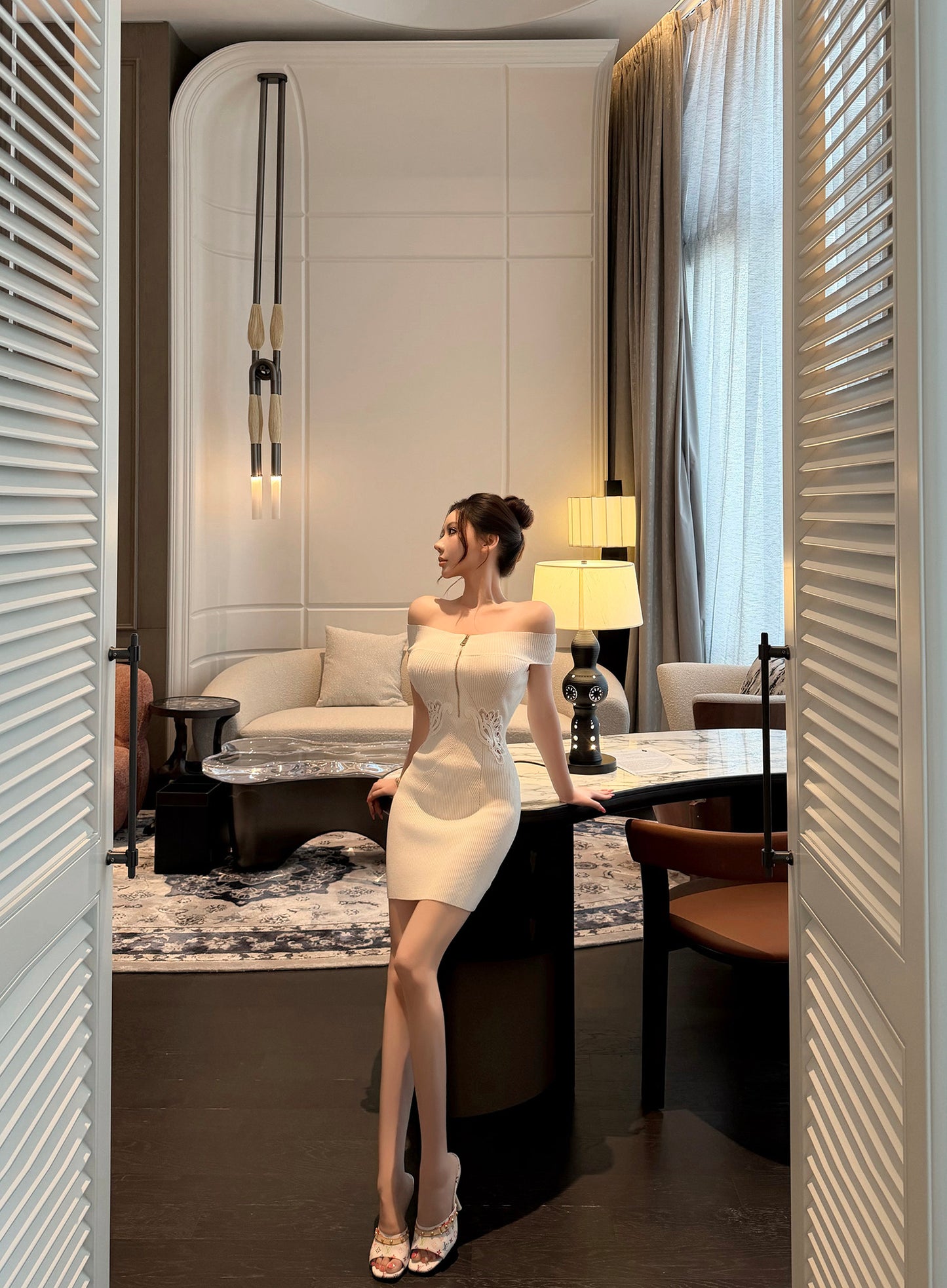 OFF-SHOULDER KNIT DRESS
