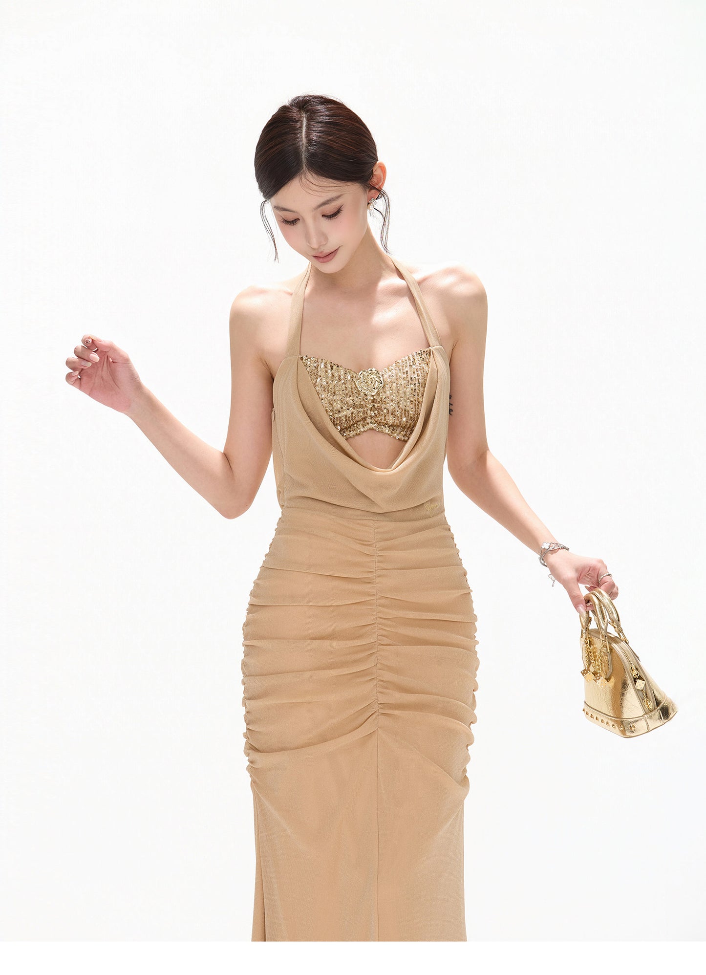 【日本在庫 】GOLD SEQUIN HALTER DRAPED CHIFFON DRESS