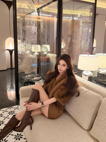 ECO FUR V-NECK SHORT JACKET & SUEDE BELTED MINI SKORT