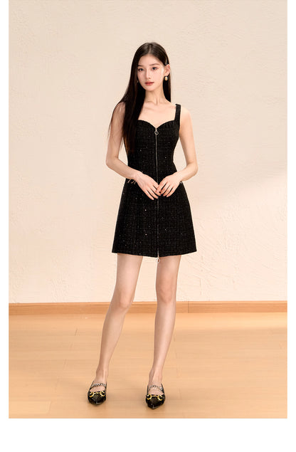 HEART-NECKLINE SLIMMING MLB DRESS
