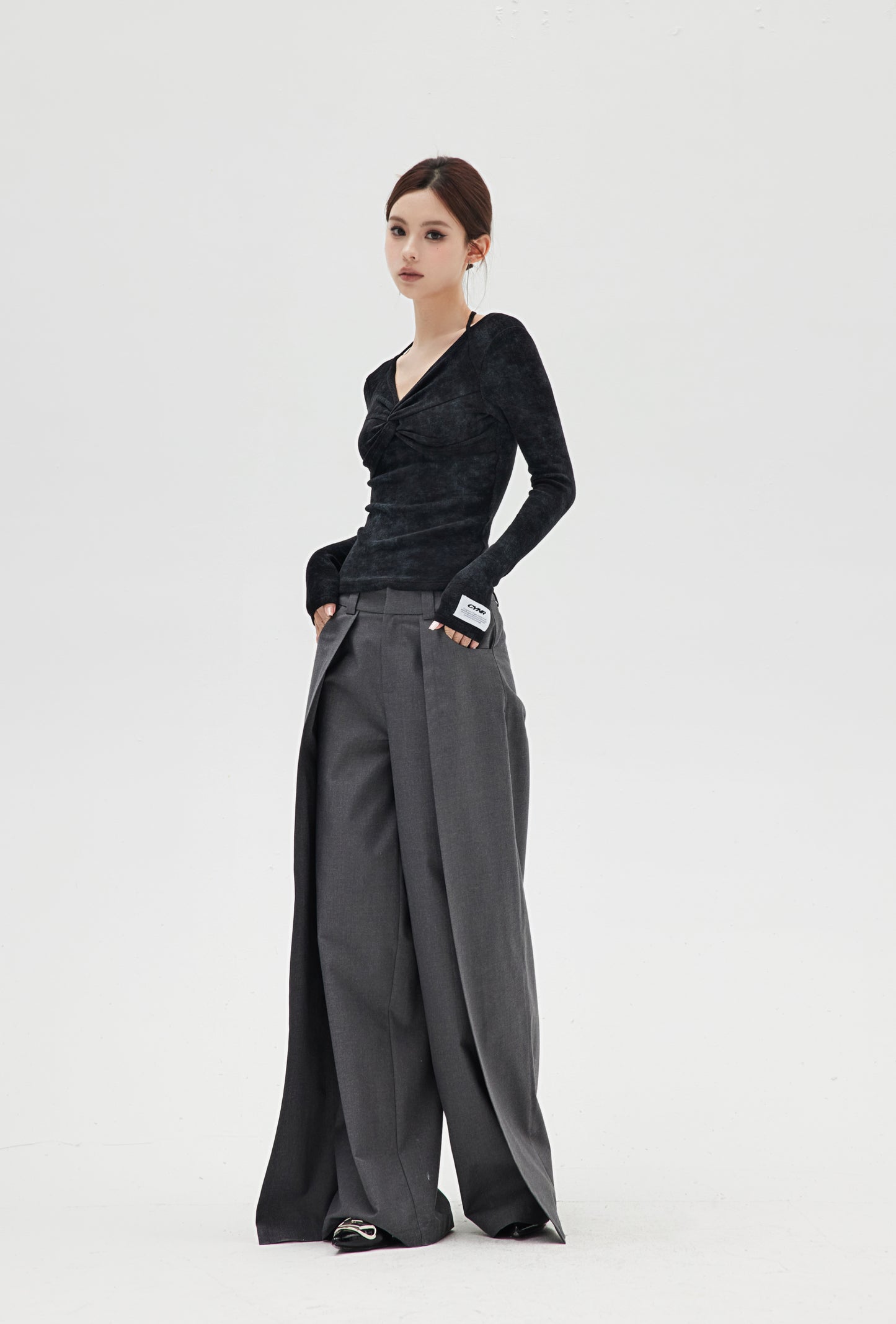 STRUCTURED TROUSERS