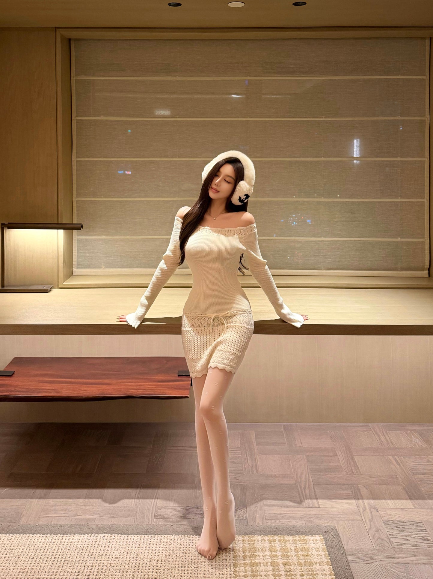 FRENCH CUT-OUT OS KNIT DRESS