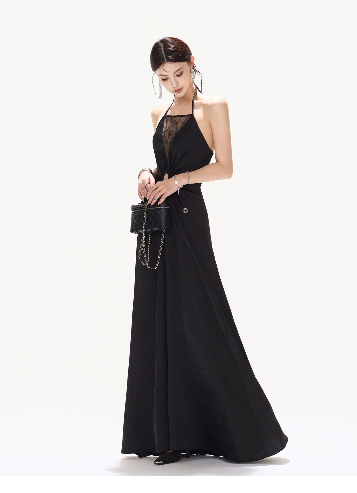 【日本在庫 】HALTER LACE SATIN DRESS