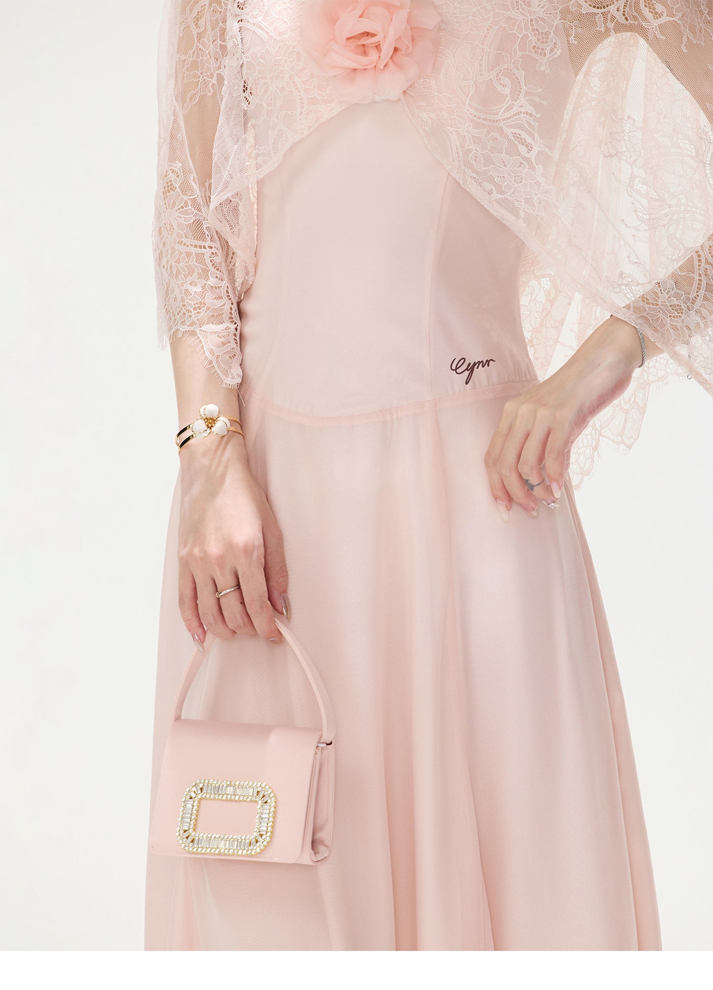 BLUSH FLORAL LACE DRESS