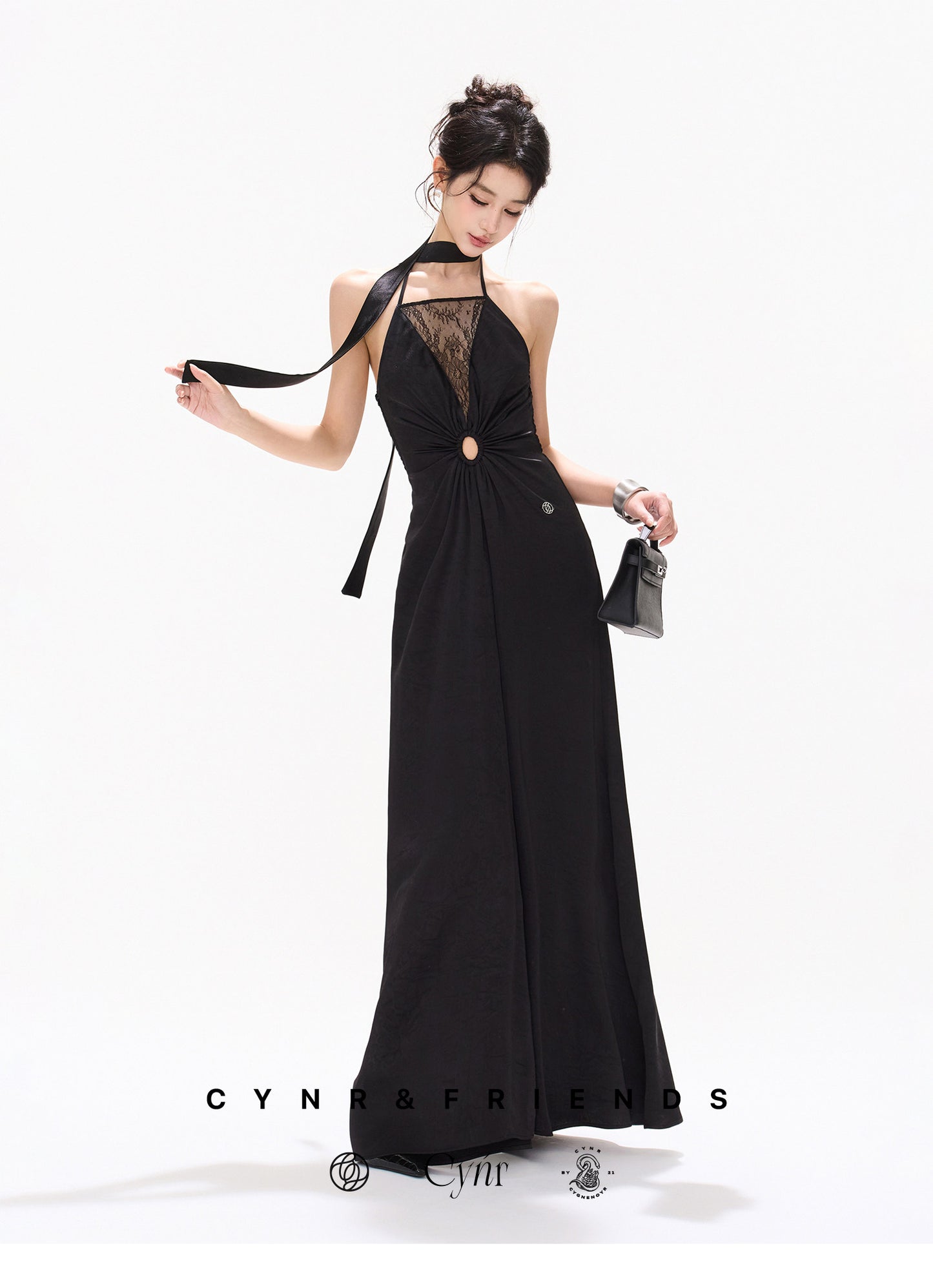 【日本在庫 】HALTER LACE SATIN DRESS