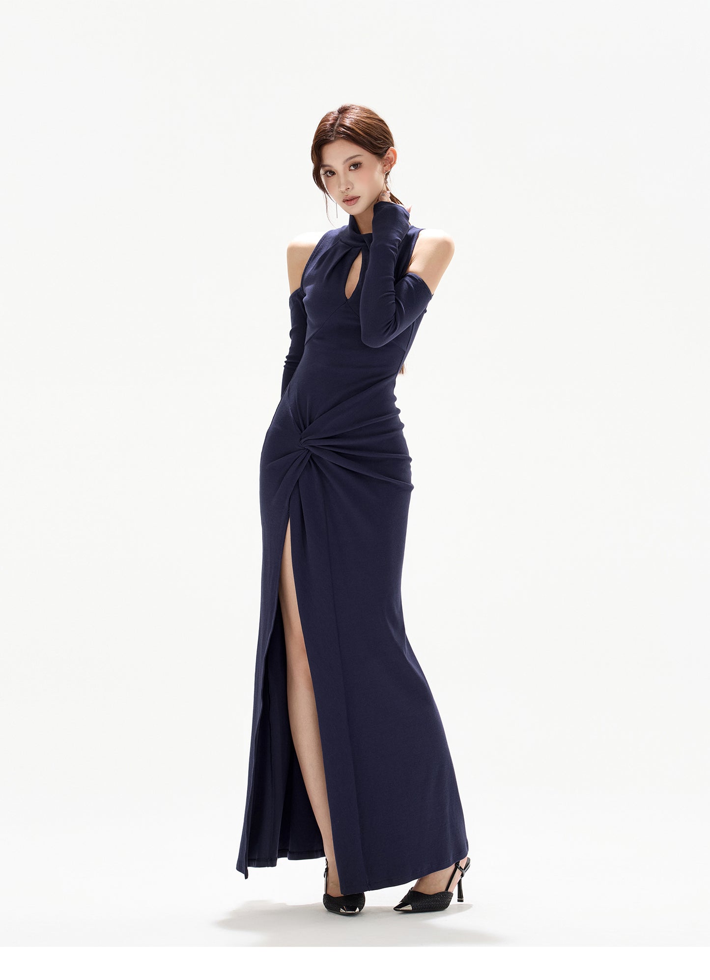 HALTER TWIST KNIT SLIT DRESS