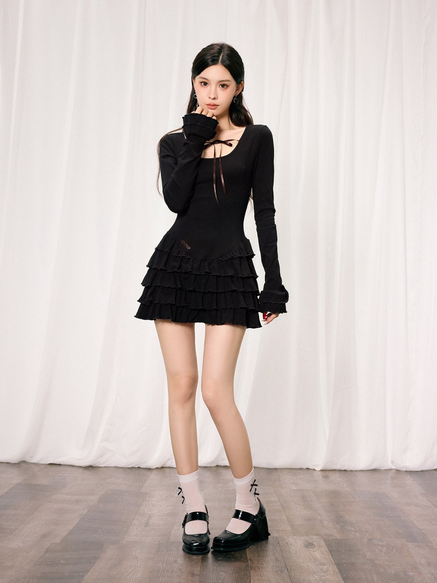 CHUNYU STYLE LITTLE BLACK DRESS