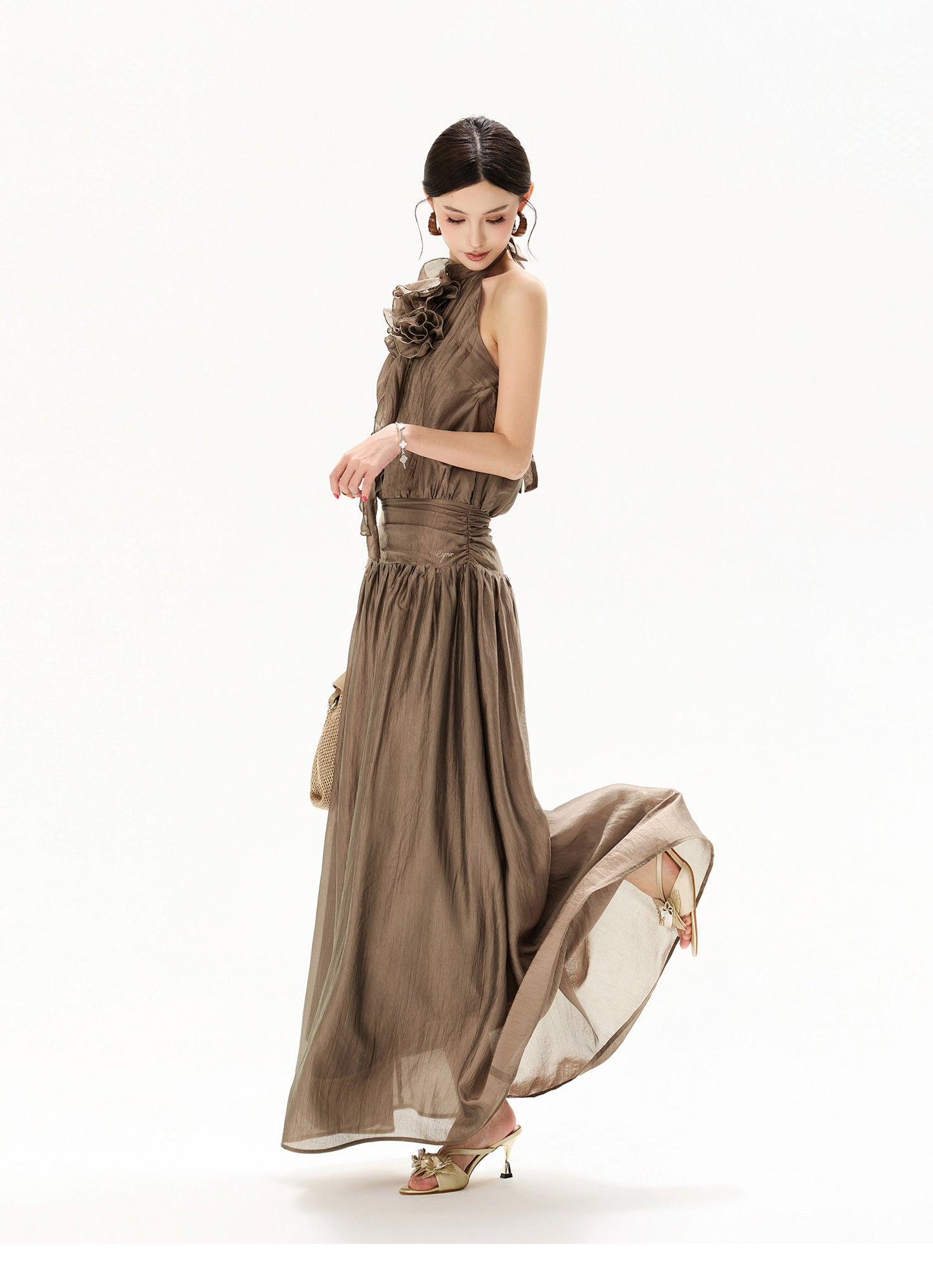【日本在庫 】FLORAL HALTER CHIFFON MUSE DRESS