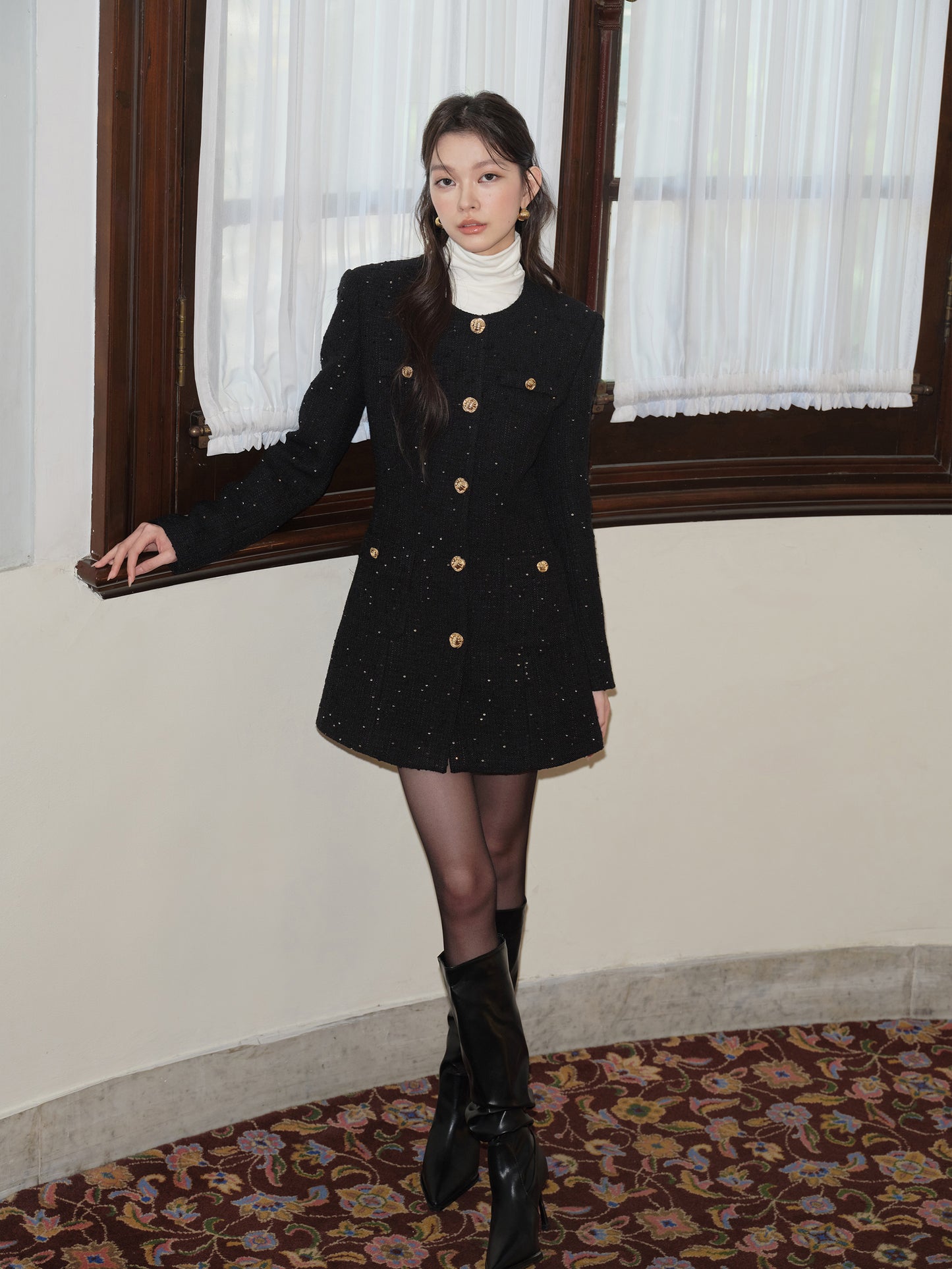 CELEBRITY STYLE BLACK SEQUINED FRENCH MID-LENGTH COAT