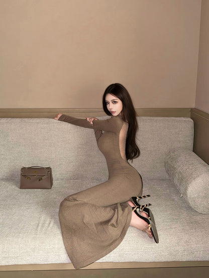 HALTER BACKLESS MERMAID KNIT DRESS