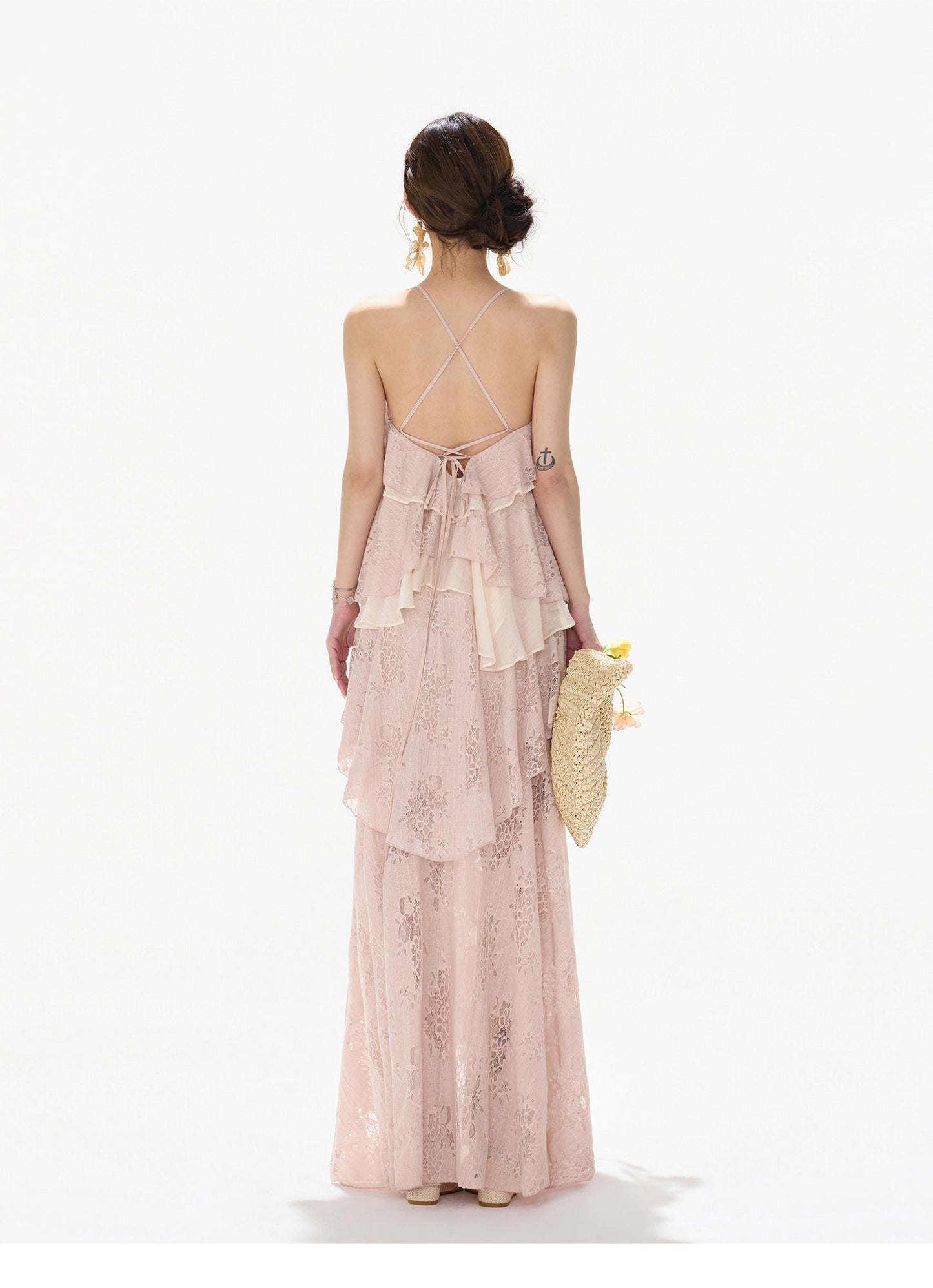 【日本在庫 】FRENCH LACE TIERED RUFFLE MAXI DRESS
