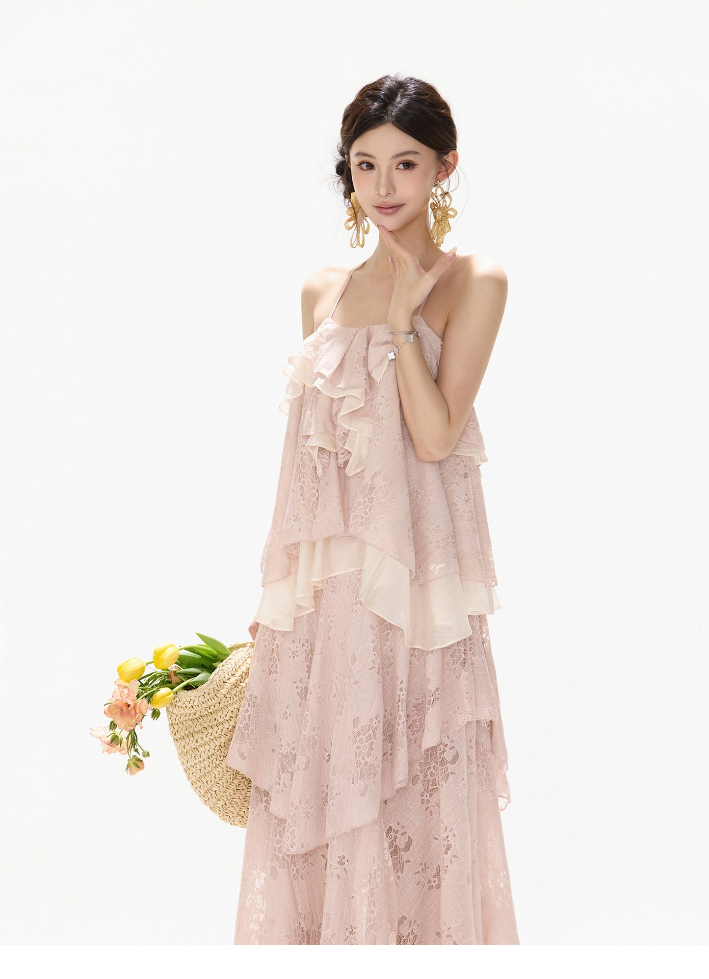 【日本在庫 】FRENCH LACE TIERED RUFFLE MAXI DRESS