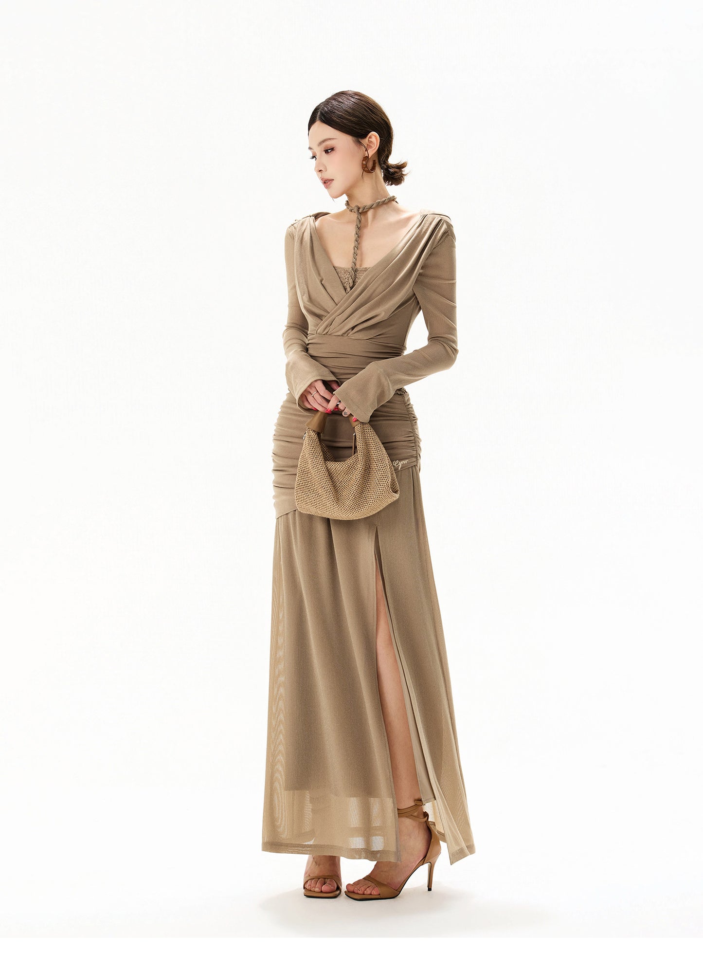 【日本在庫 】FRENCH HALTER KNIT TULLE MAXI DRESS