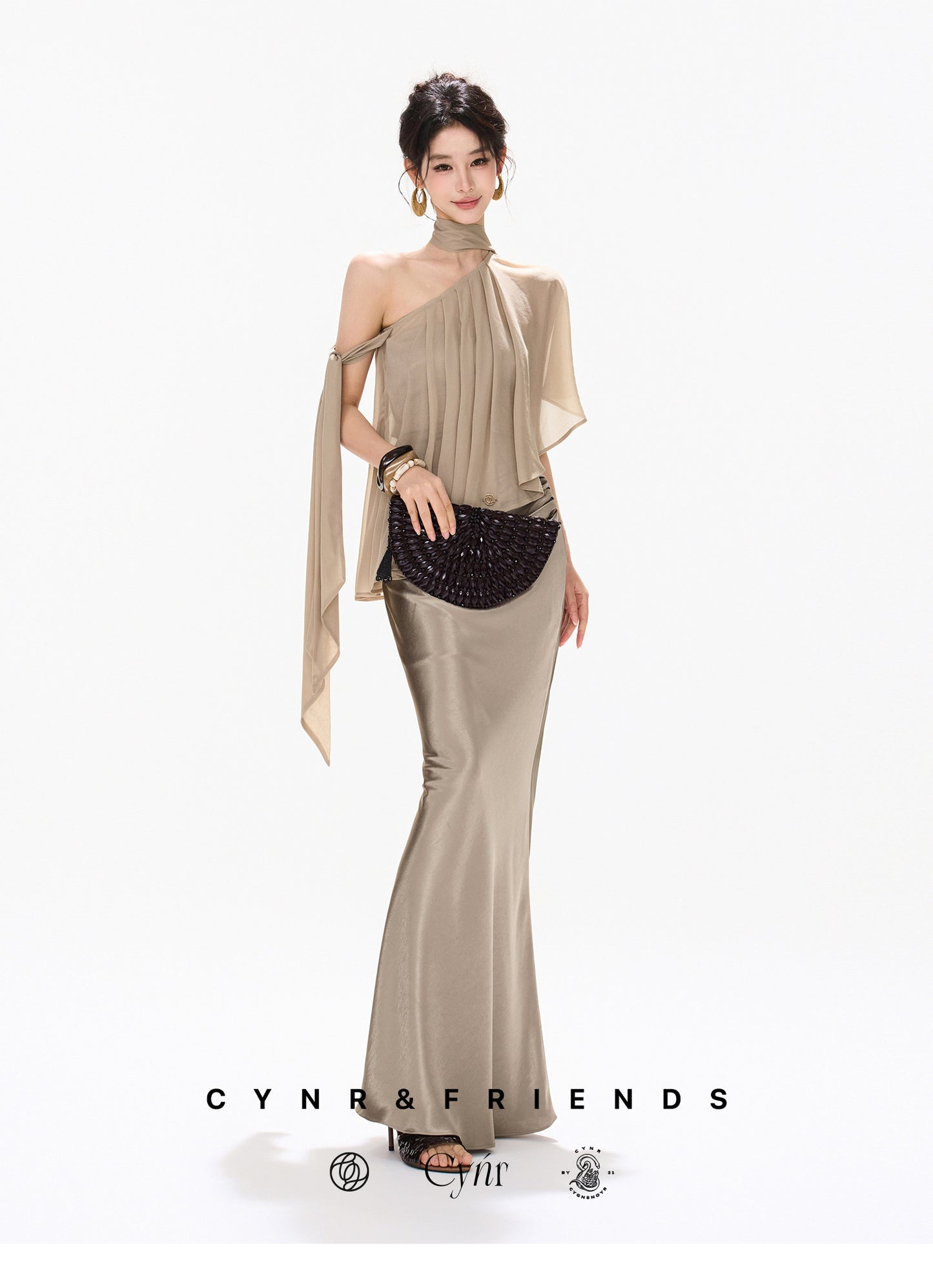 CHAMPAGNE DRAPED MERMAID SET