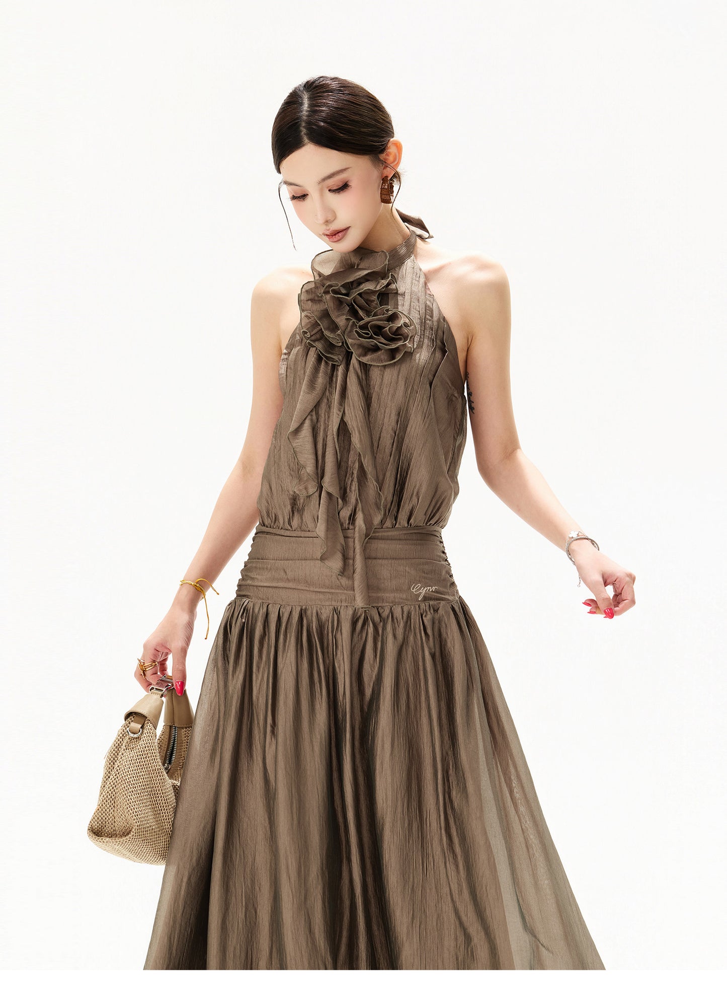 【日本在庫 】FLORAL HALTER CHIFFON MUSE DRESS